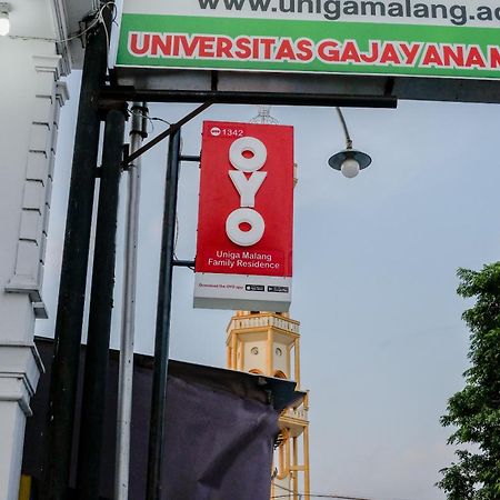 Oyo 1342 Uniga Malang Family Residence 외부 사진
