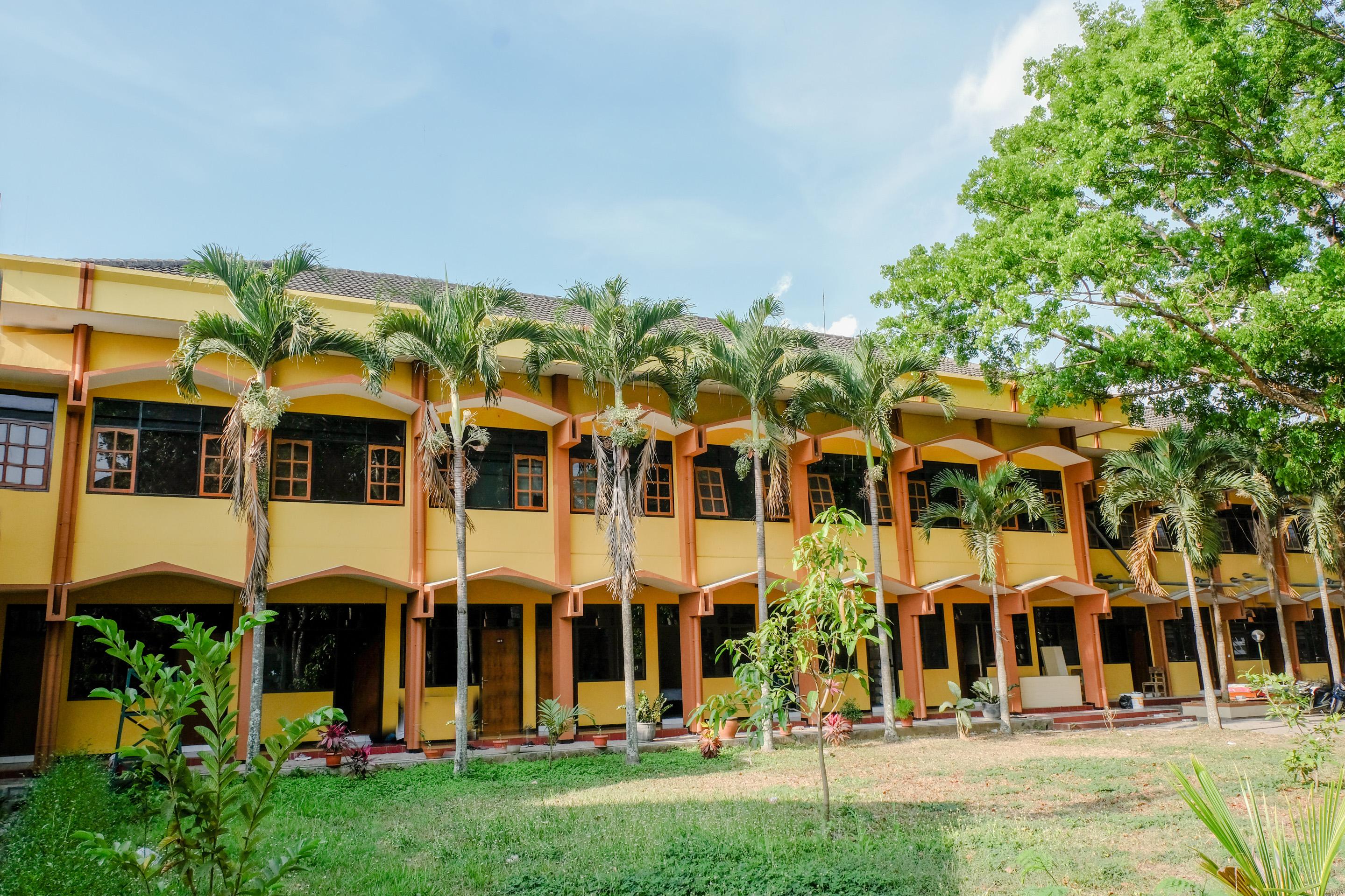 Oyo 1342 Uniga Malang Family Residence 외부 사진